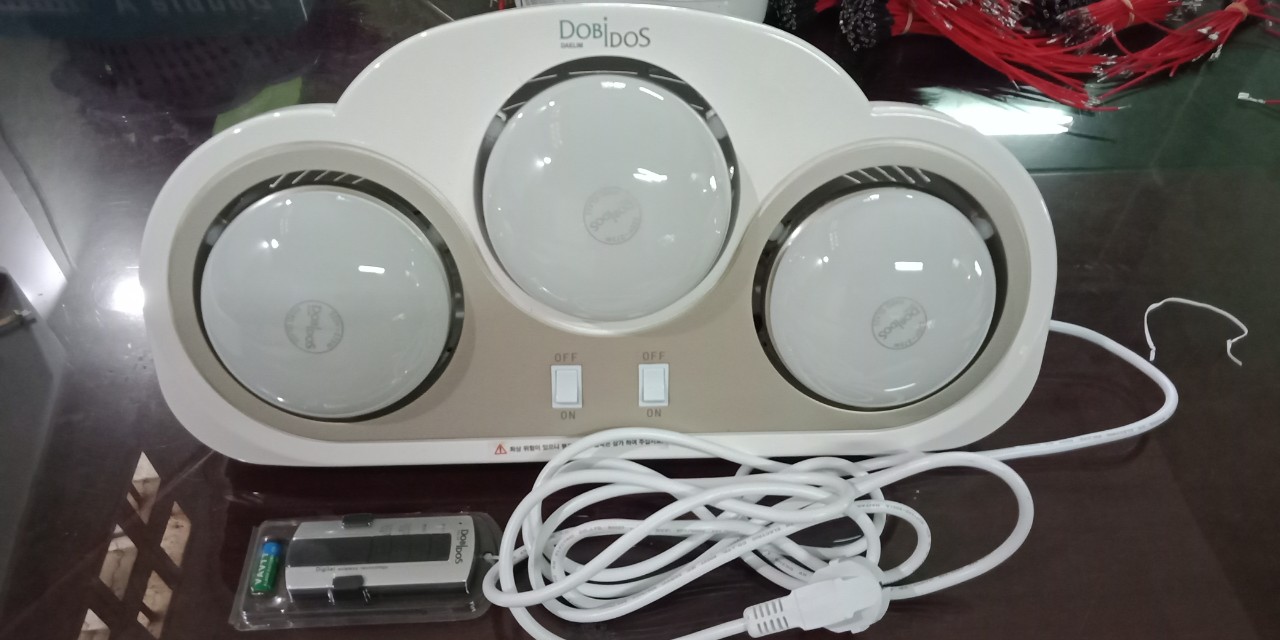 Đèn sưởi nhà tắm Dobidos NS8-1